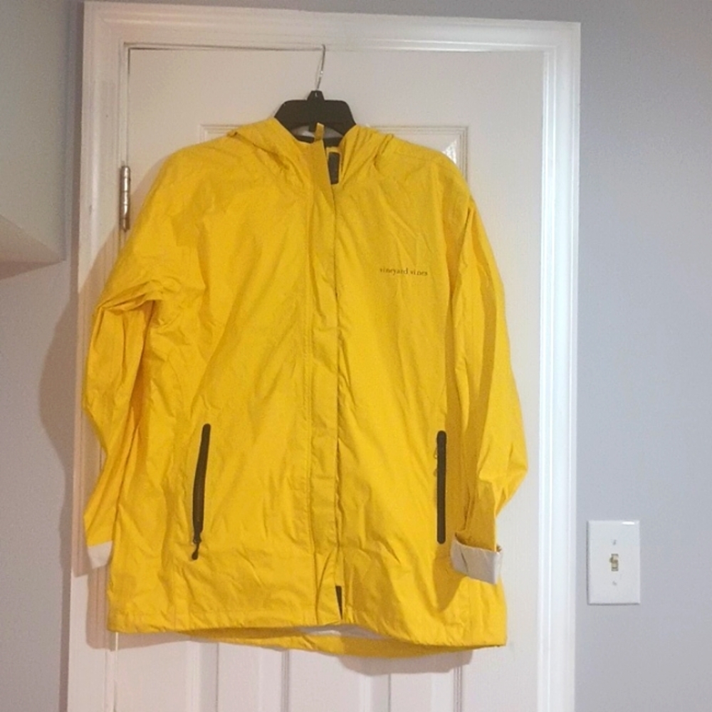 Vineyard Vines Women's Raincoat